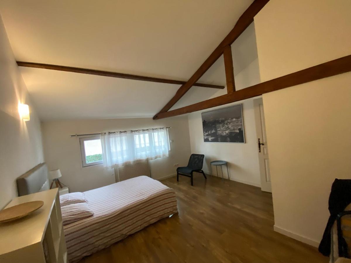Paris Eiffel Tower Et Disney Apartments, Parkings Gratuits Et Securises, 10 Minutes Metro To Paris Nogent-sur-Seine Exterior foto