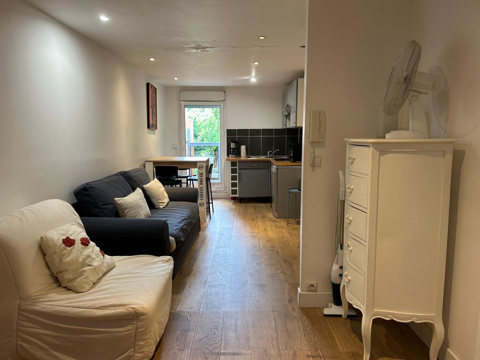 Paris Eiffel Tower Et Disney Apartments, Parkings Gratuits Et Securises, 10 Minutes Metro To Paris Nogent-sur-Seine Exterior foto